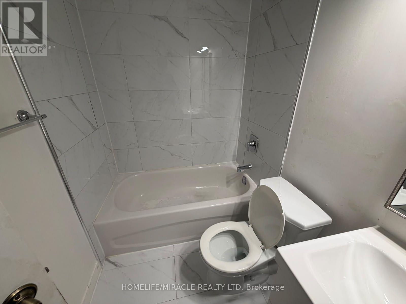 85 - 19 London Green Court, Toronto, Ontario  M3N 1K3 - Photo 12 - W13815372
