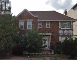 542 BERESFORD AVENUE, Toronto, Ontario