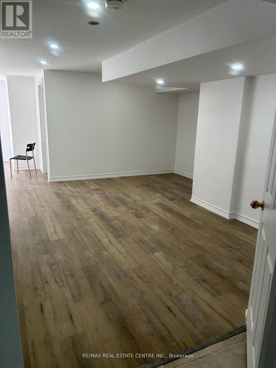 Basement - 781 Shanks Heights, Milton, Ontario  L9T 7P8 - Photo 10 - W13815440