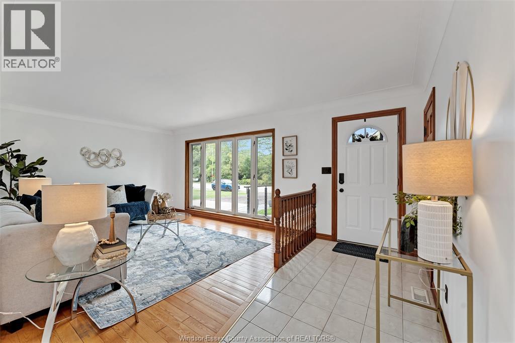 825 Morton Drive, Lasalle, Ontario  N9J 3V3 - Photo 8 - 26023069