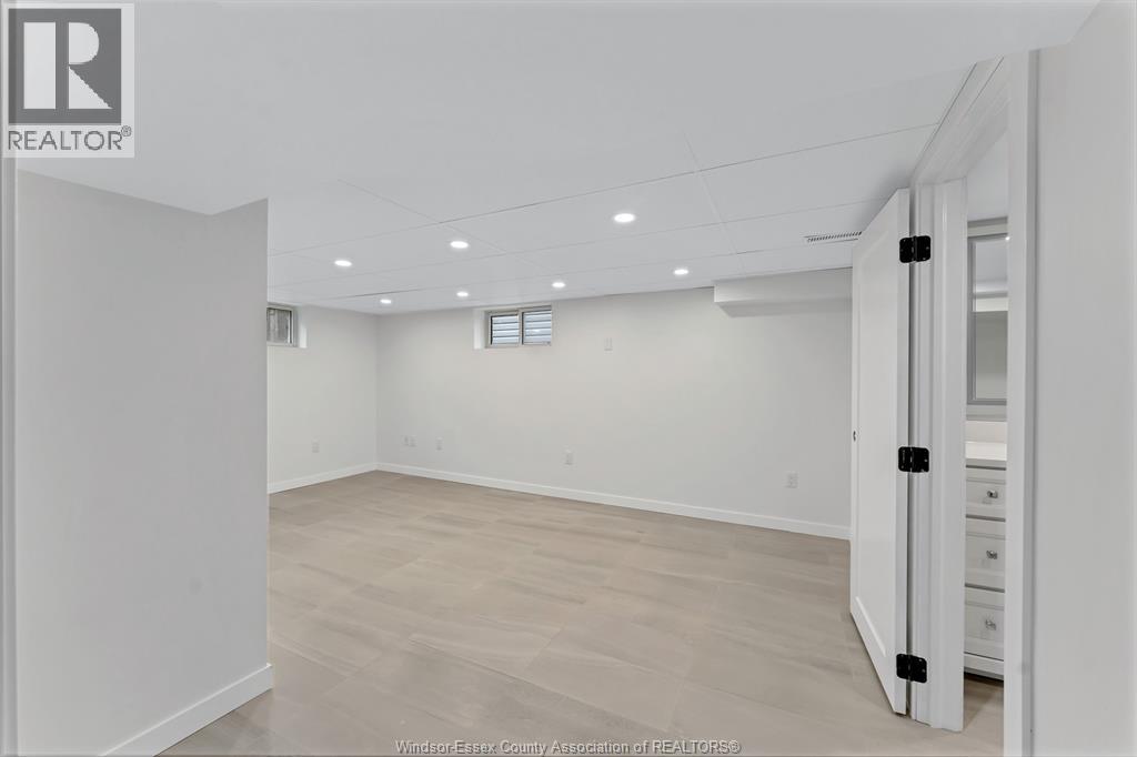 825 Morton Drive, Lasalle, Ontario  N9J 3V3 - Photo 26 - 26023069
