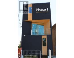 95 BERNICE CRESCENT, Toronto, Ontario