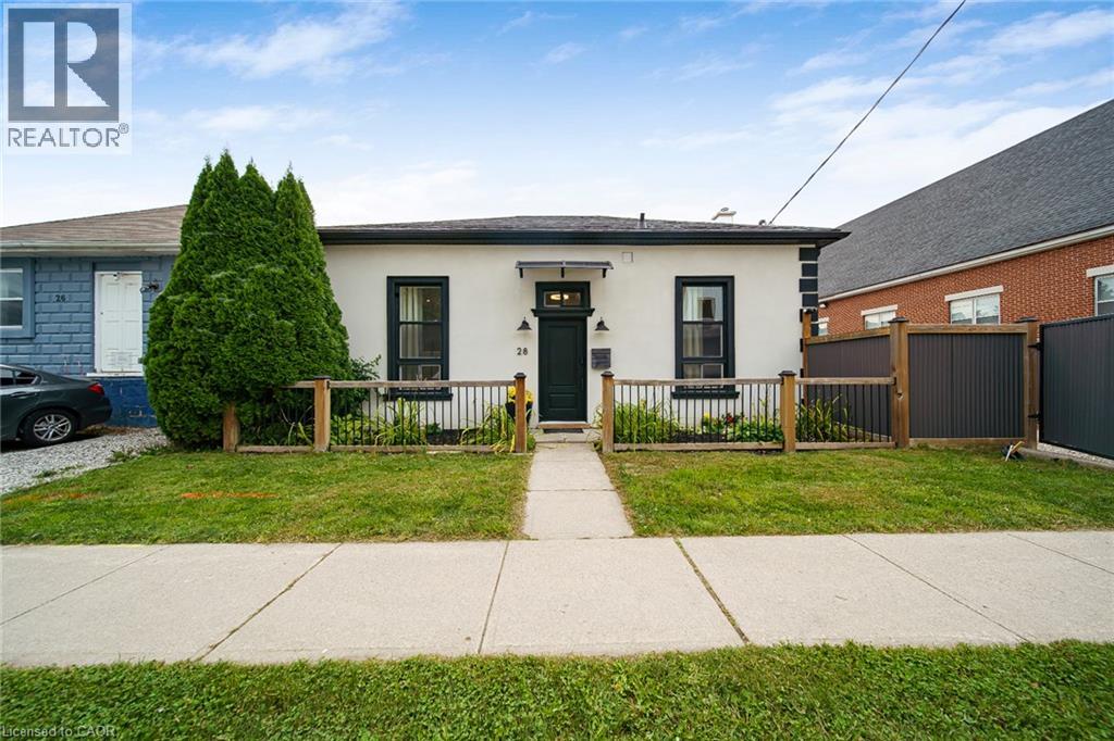 28 CAMBRIDGE Street, Cambridge, Ontario