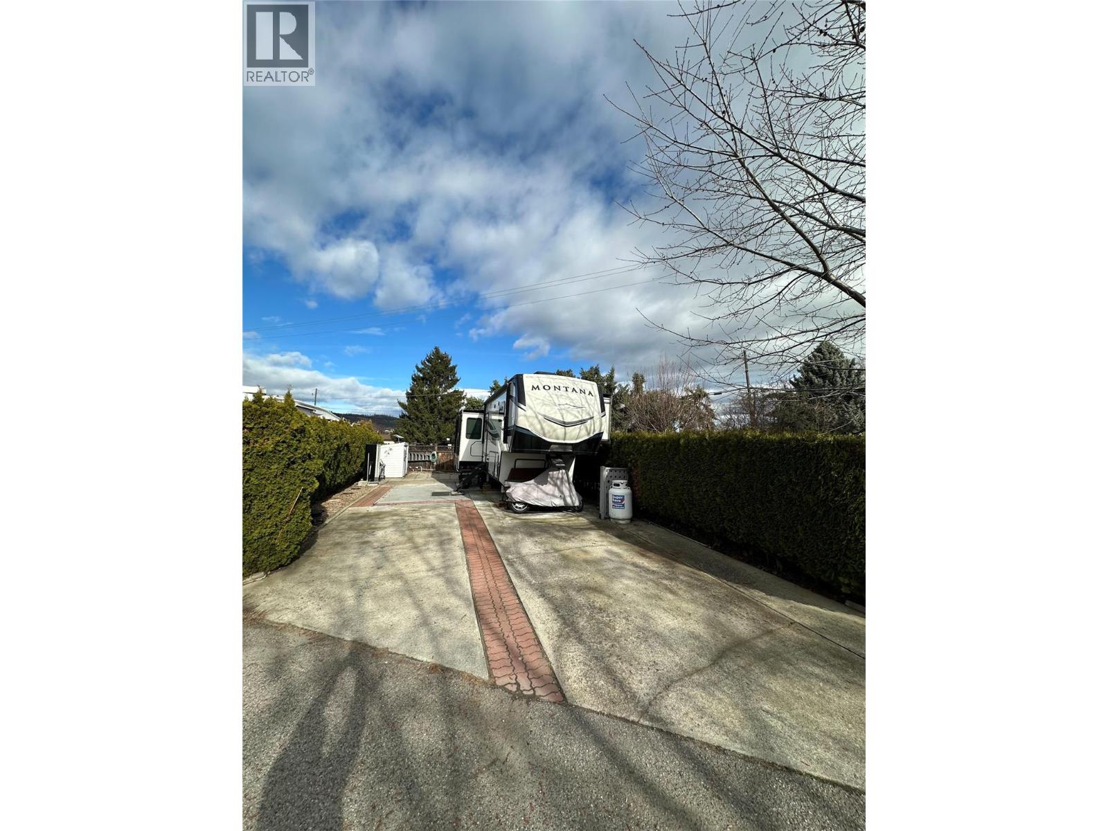 415 Commonwealth Road Unit# 503, Kelowna, British Columbia