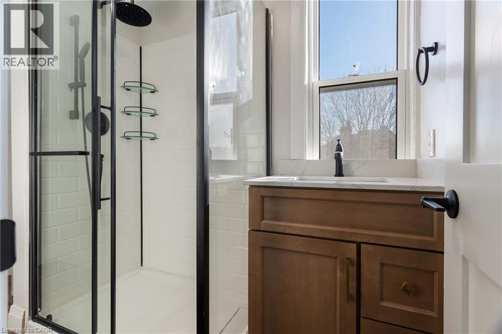 19 Lottridge Street, Hamilton, Ontario  L8L 6T7 - Photo 45 - 40852088