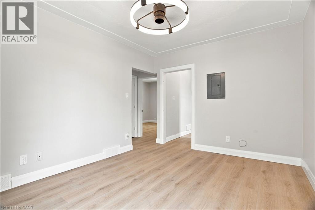 19 Lottridge Street, Hamilton, Ontario  L8L 6T7 - Photo 11 - 40852088
