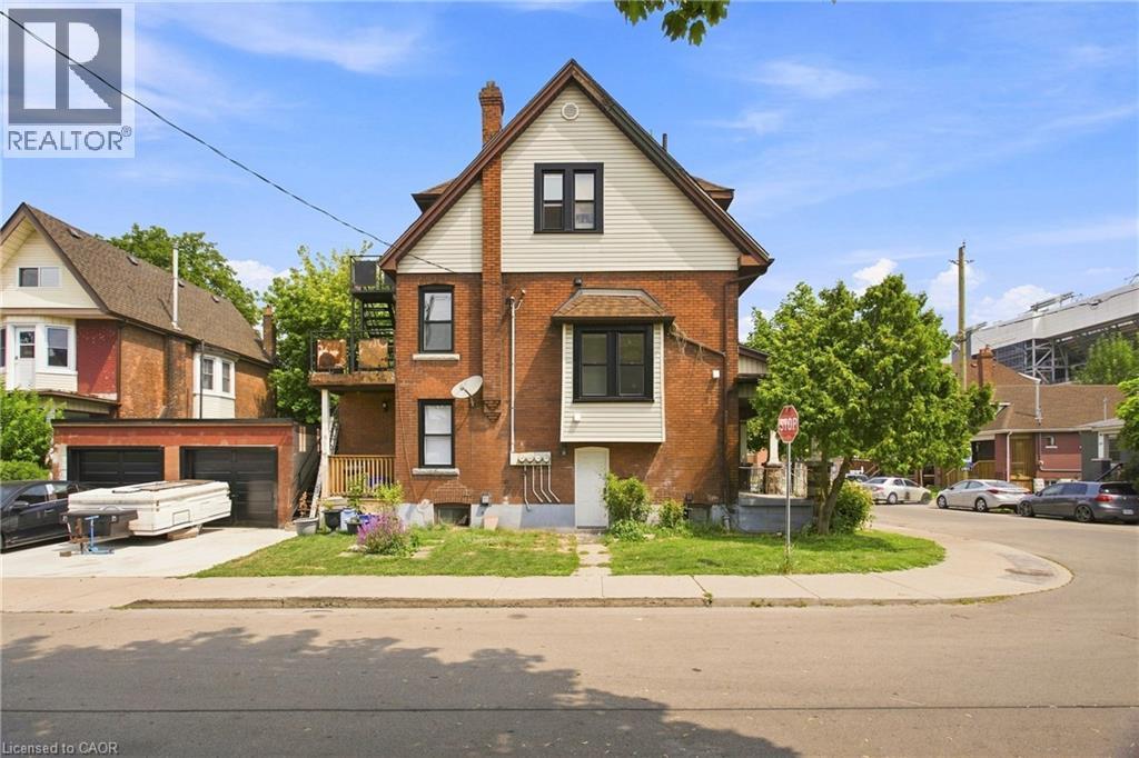 19 Lottridge Street, Hamilton, Ontario  L8L 6T7 - Photo 2 - 40852088