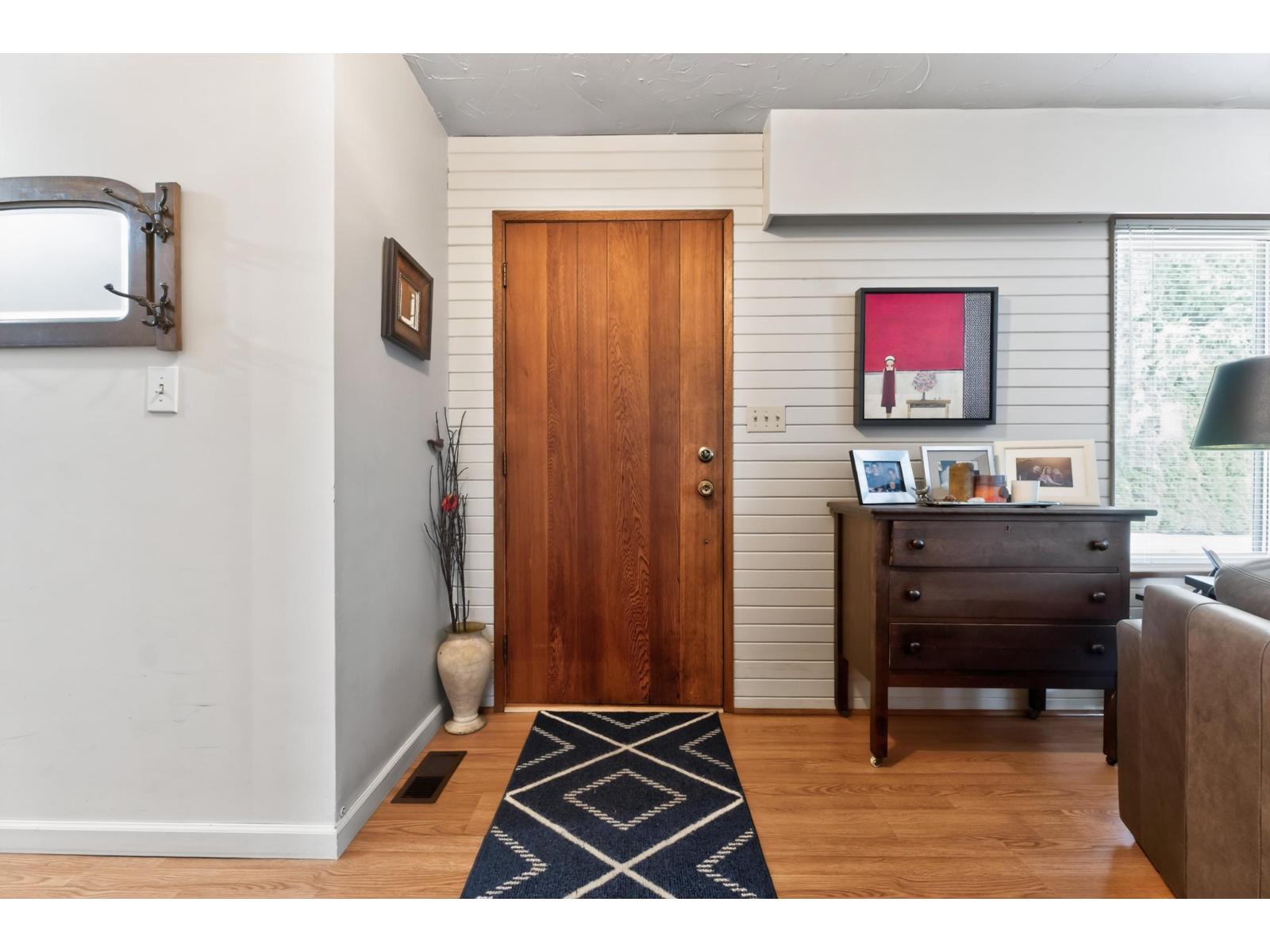 17180 4 AVENUE photo 7