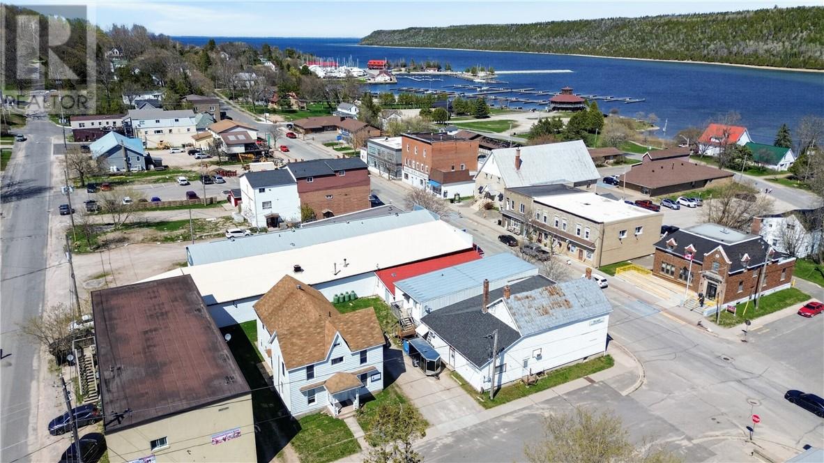 4 Eleanor Street, Gore Bay, Ontario  P0P 1H0 - Photo 3 - 2129341