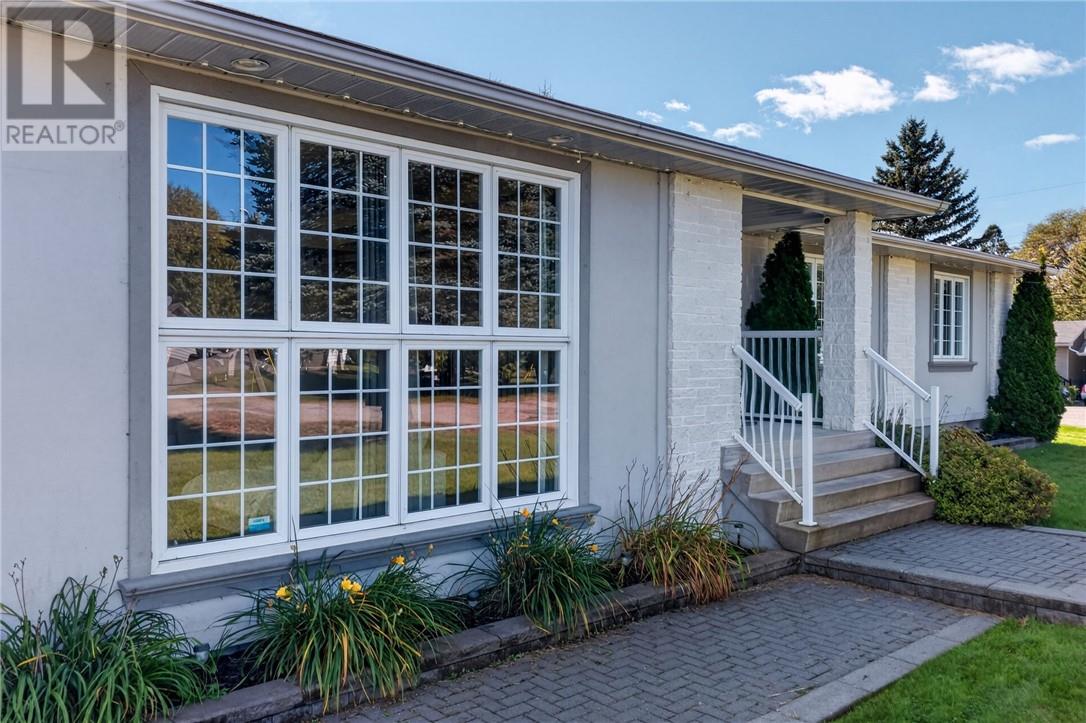 312 Omer Street, Chelmsford, Ontario  P0M 1L0 - Photo 3 - 2130402