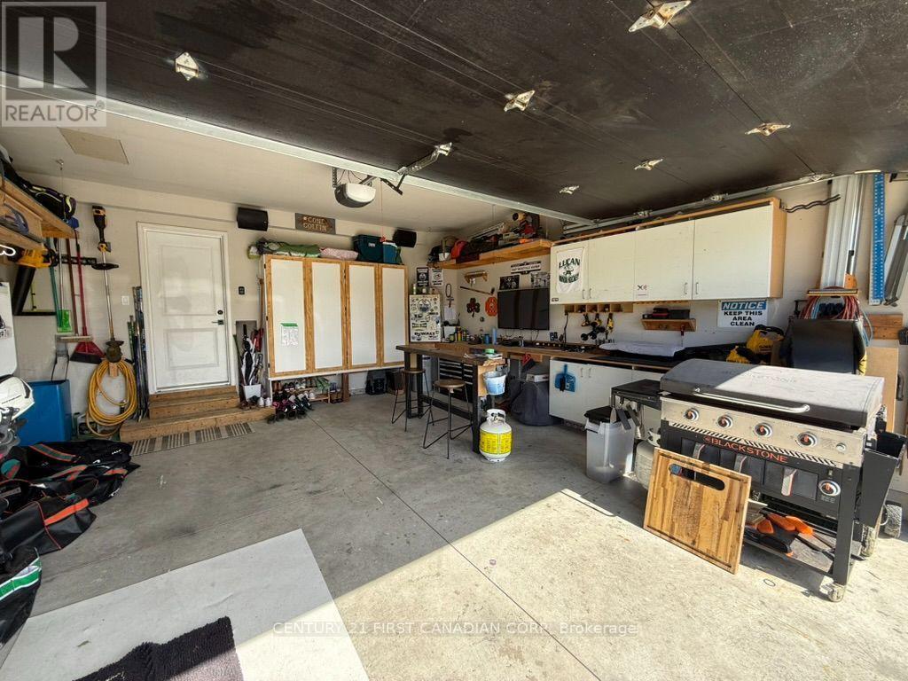168 Gilmour Drive, Lucan Biddulph, Ontario  N0M 2J0 - Photo 44 - X13792162