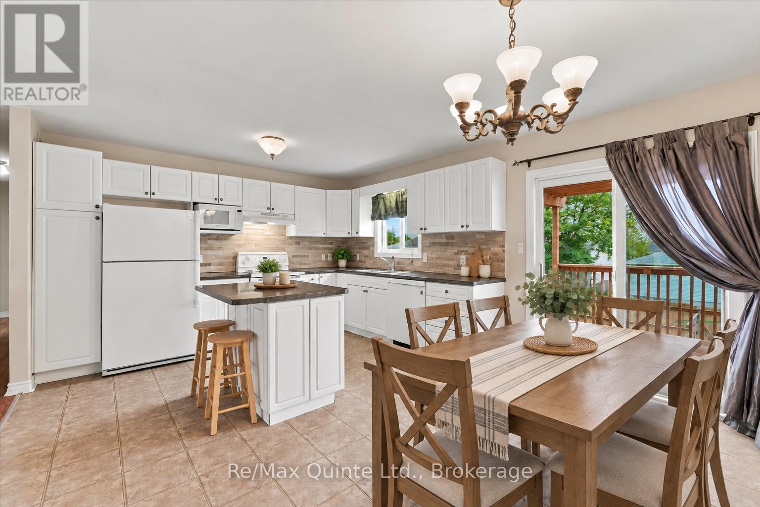 6 Chisholm Square, Belleville, Ontario  K8N 5Z4 - Photo 5 - X13815448