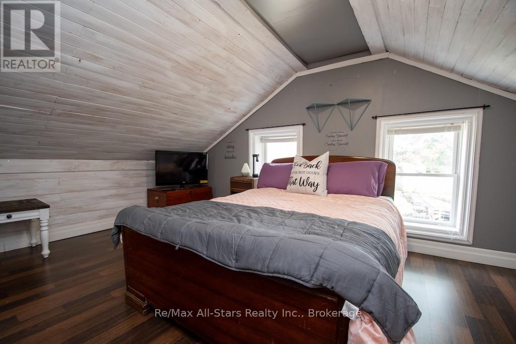 23 Wolfe Street, Kawartha Lakes, Ontario  K9V 2J3 - Photo 18 - X13815462