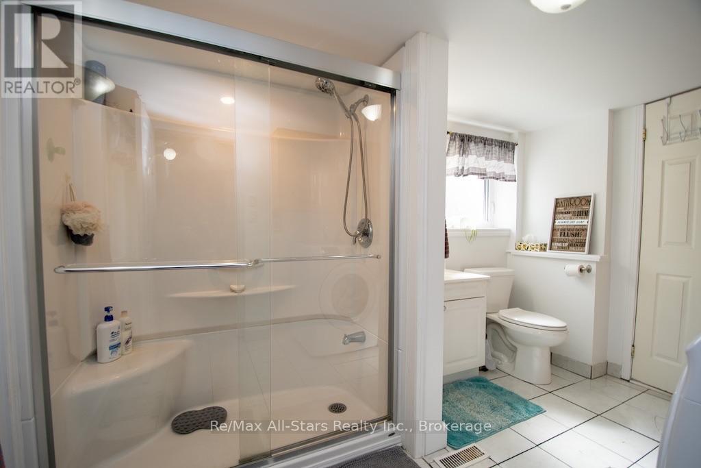 23 Wolfe Street, Kawartha Lakes, Ontario  K9V 2J3 - Photo 20 - X13815462