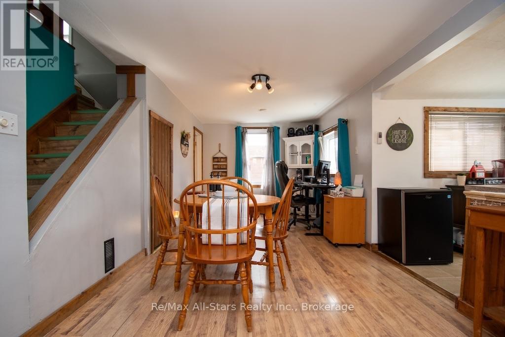 23 Wolfe Street, Kawartha Lakes, Ontario  K9V 2J3 - Photo 3 - X13815462