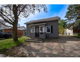 23 WOLFE STREET, Kawartha Lakes, Ontario
