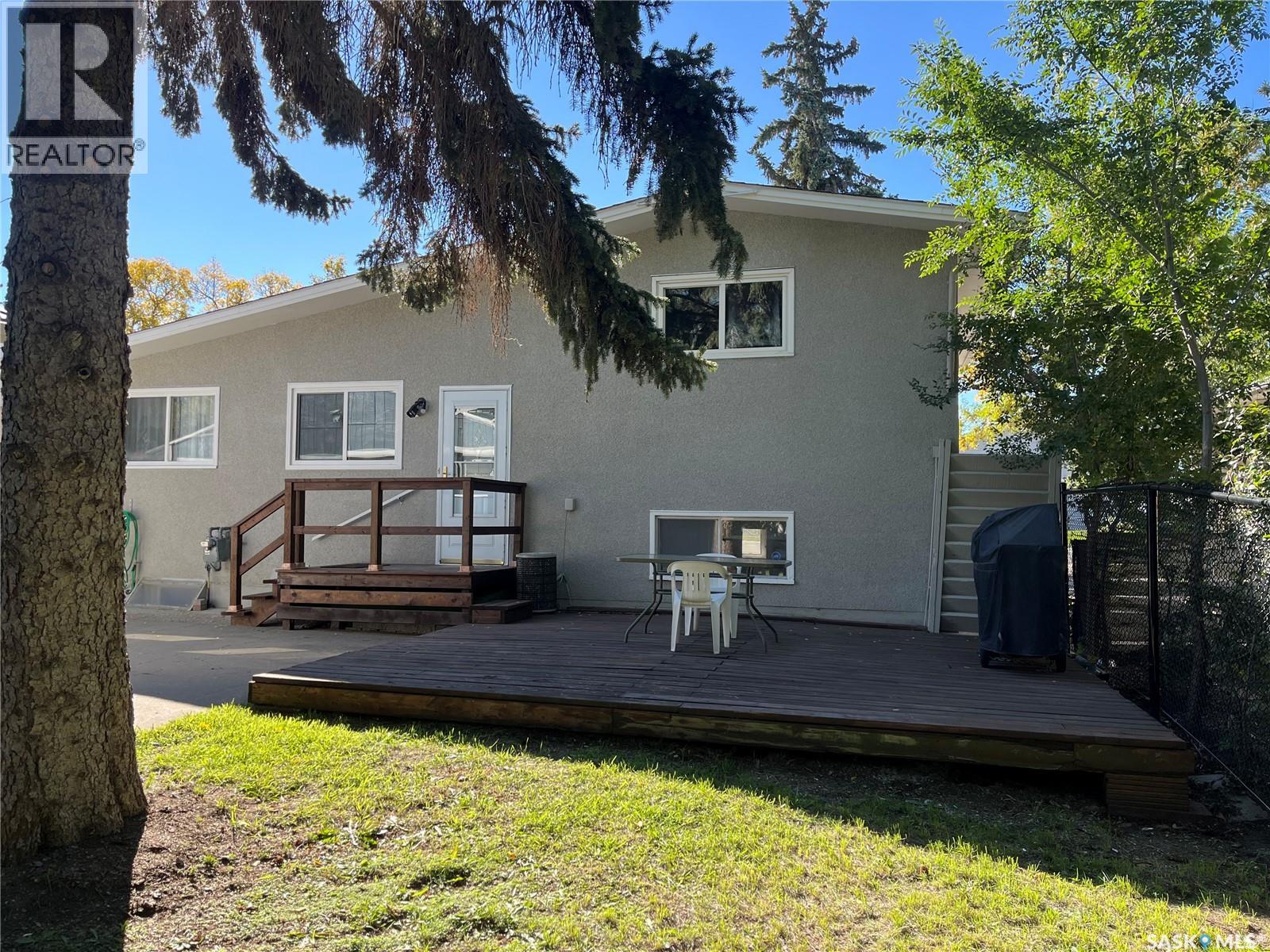 East 1928 Dewdney Avenue E, Regina, Saskatchewan  S4N 4C8 - Photo 8 - SK049164