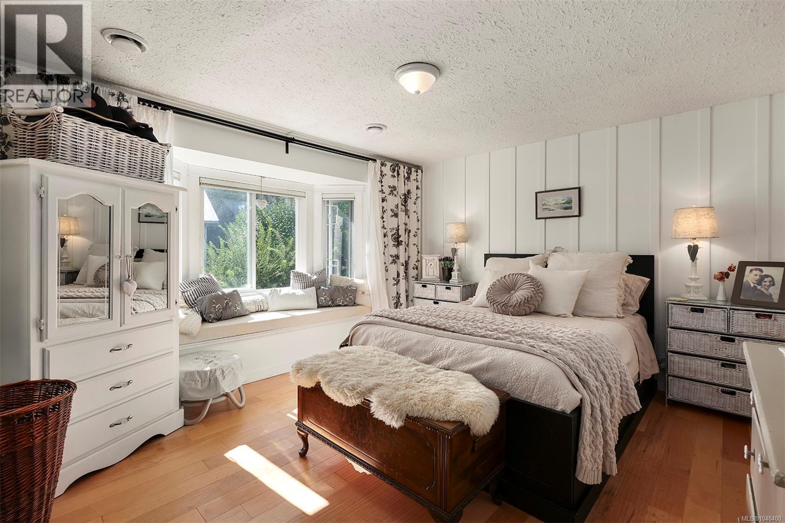 1442 Wilkinson Rd photo 16