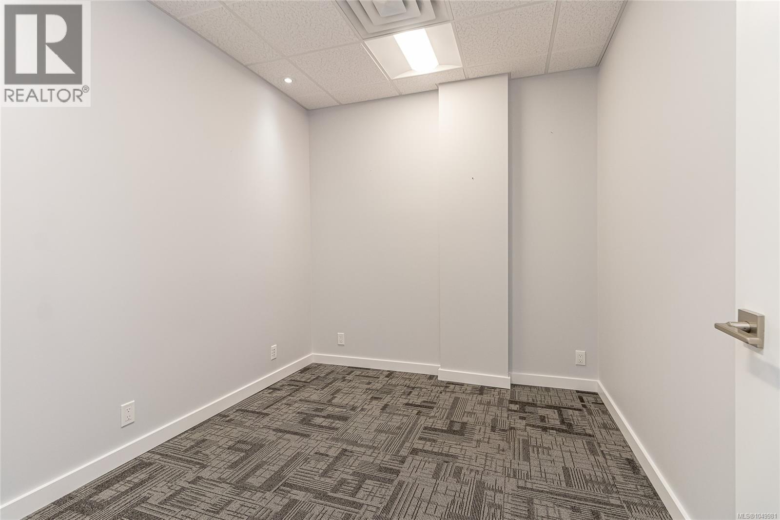 similar unit / interior finishing proposed.