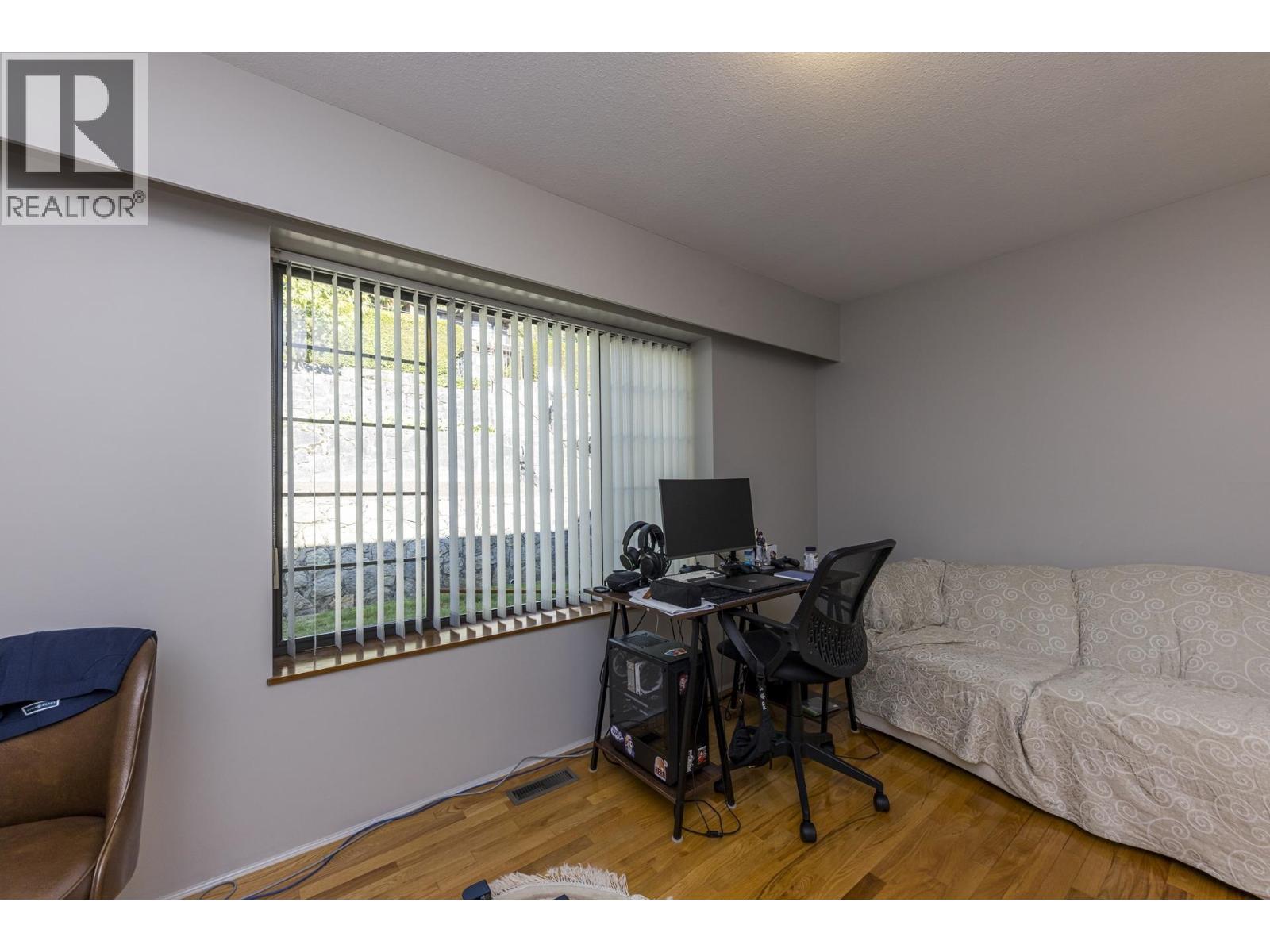 557 Tempe Crescent, North Vancouver, British Columbia  V7N 1E7 - Photo 26 - R3166948