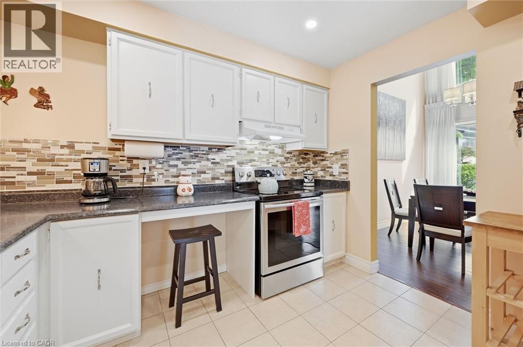 1576 Kerns Road Unit# 7, Burlington, Ontario  L7P 3A7 - Photo 13 - 40858257