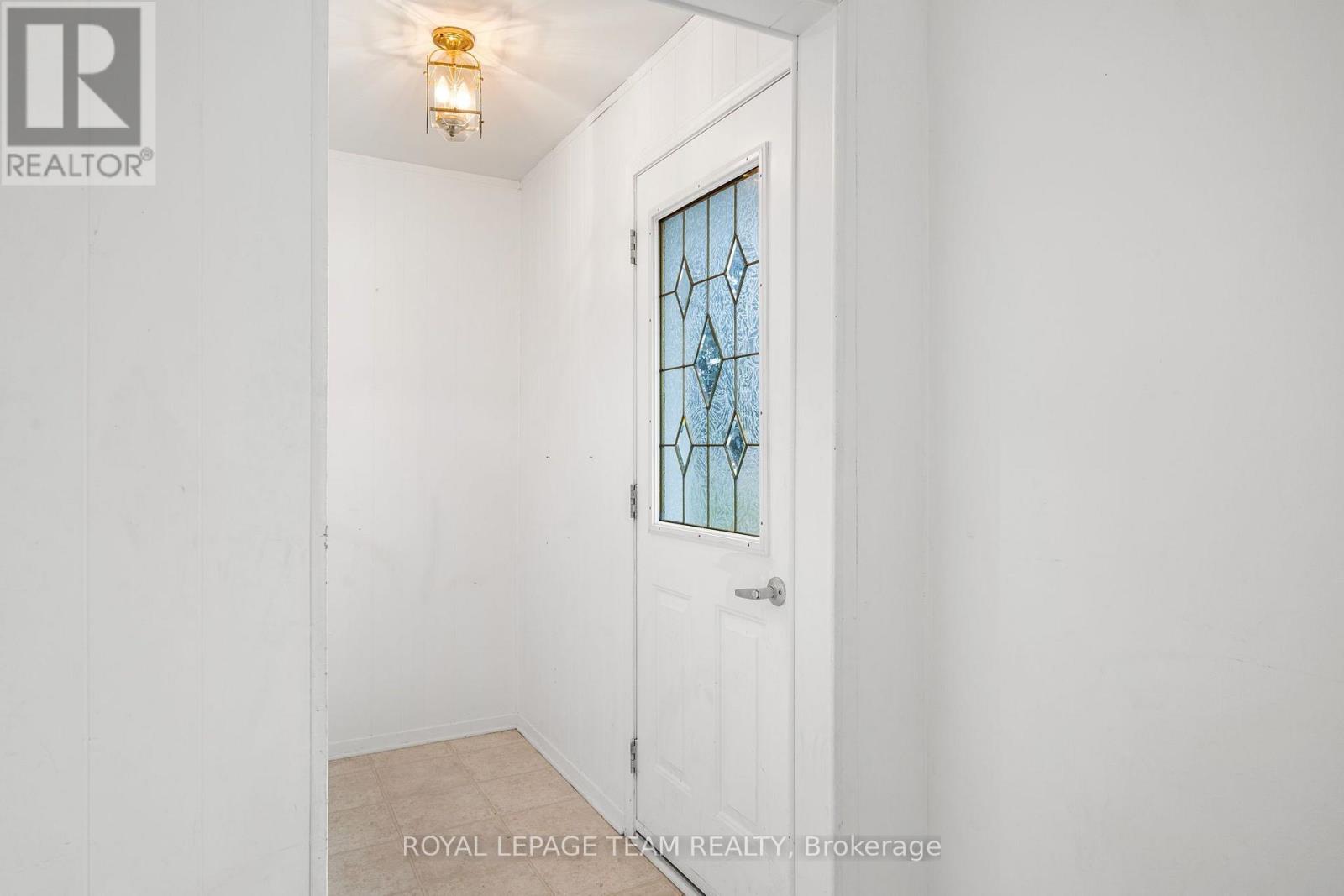 266 Daniel Street S, Arnprior, Ontario K7S 2M2 - Photo 4 - X13815468