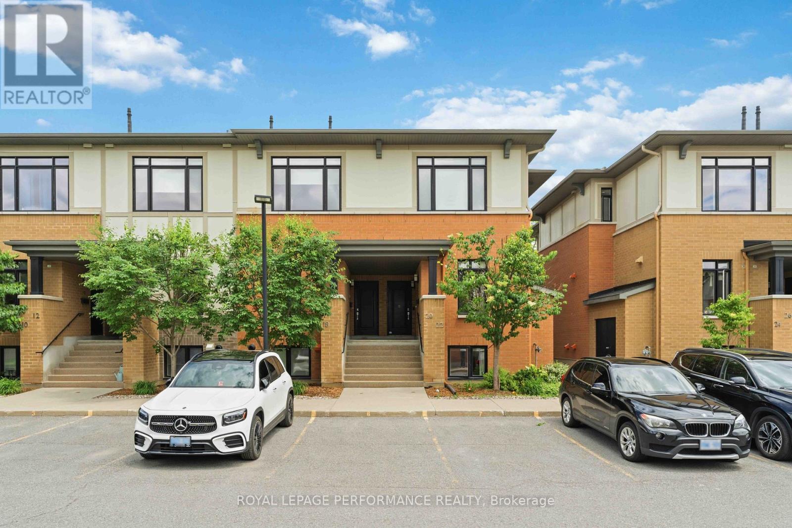 22 BERGERON PRIVATE, Ottawa, Ontario