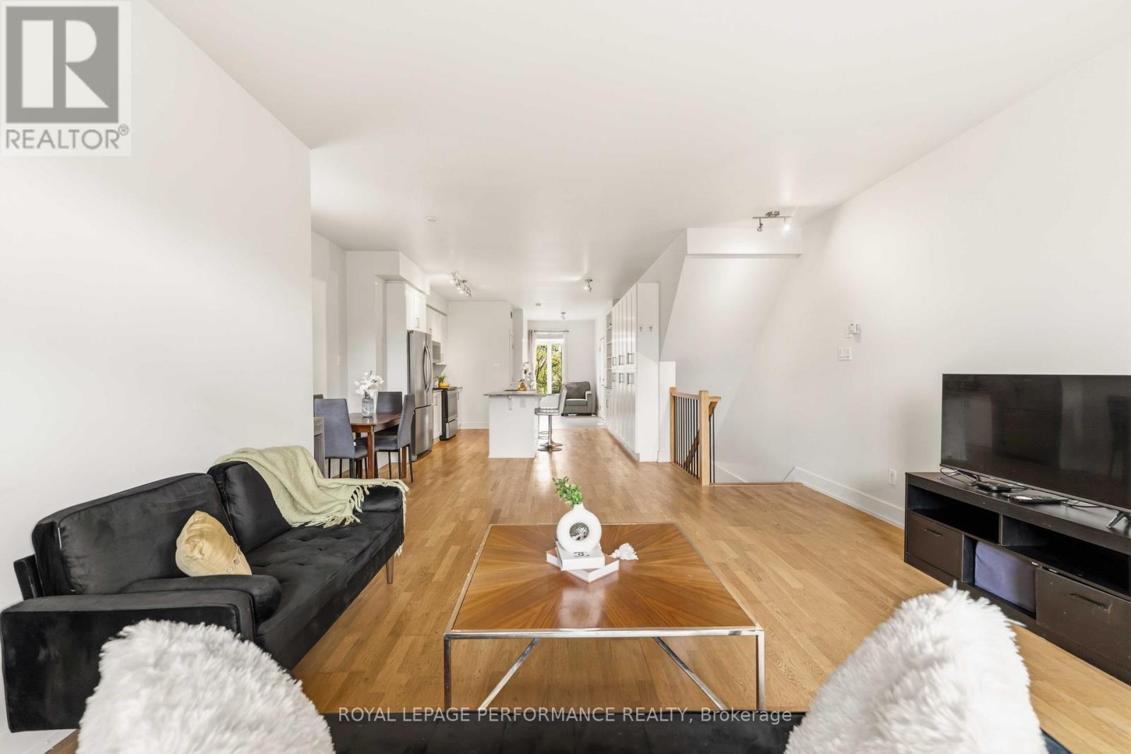 22 Bergeron Private, Ottawa, Ontario K1C 0C2 - Photo 13 - X13815544
