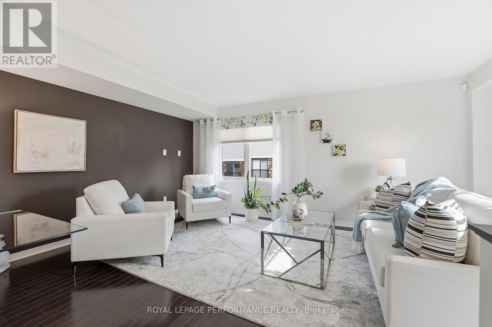 275 Eric Czapnik Way, Ottawa, Ontario  K1E 0B4 - Photo 11 - X13815568