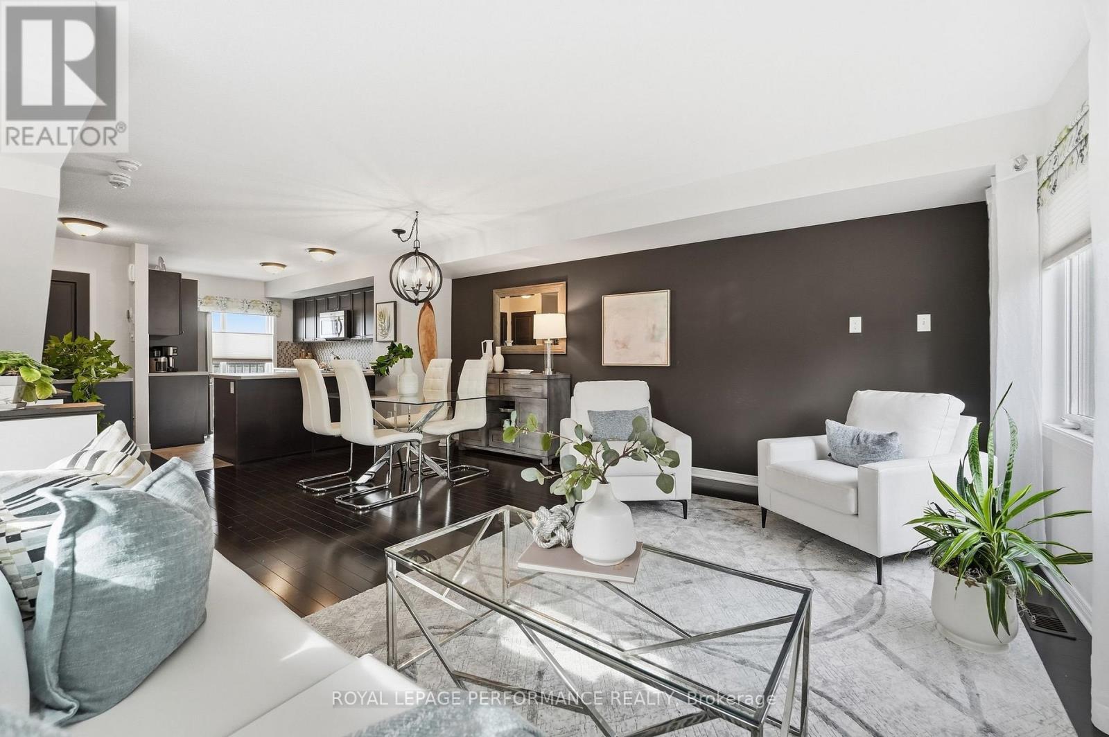 275 Eric Czapnik Way, Ottawa, Ontario  K1E 0B4 - Photo 15 - X13815568