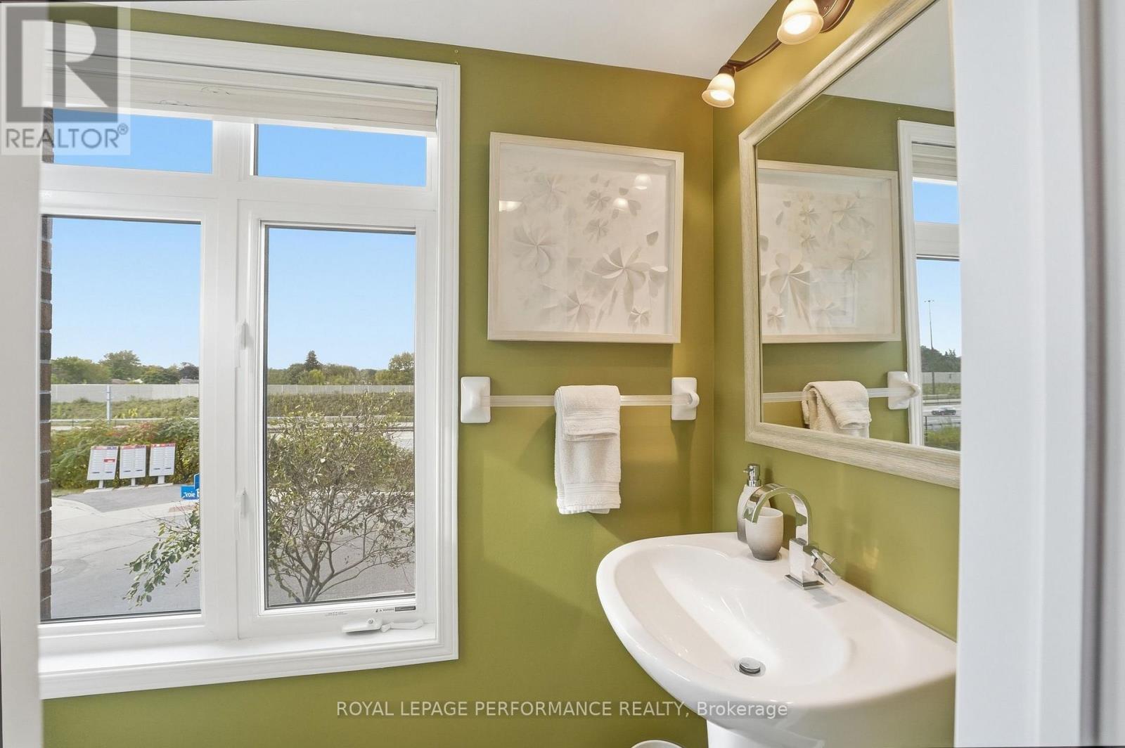 275 Eric Czapnik Way, Ottawa, Ontario  K1E 0B4 - Photo 24 - X13815568