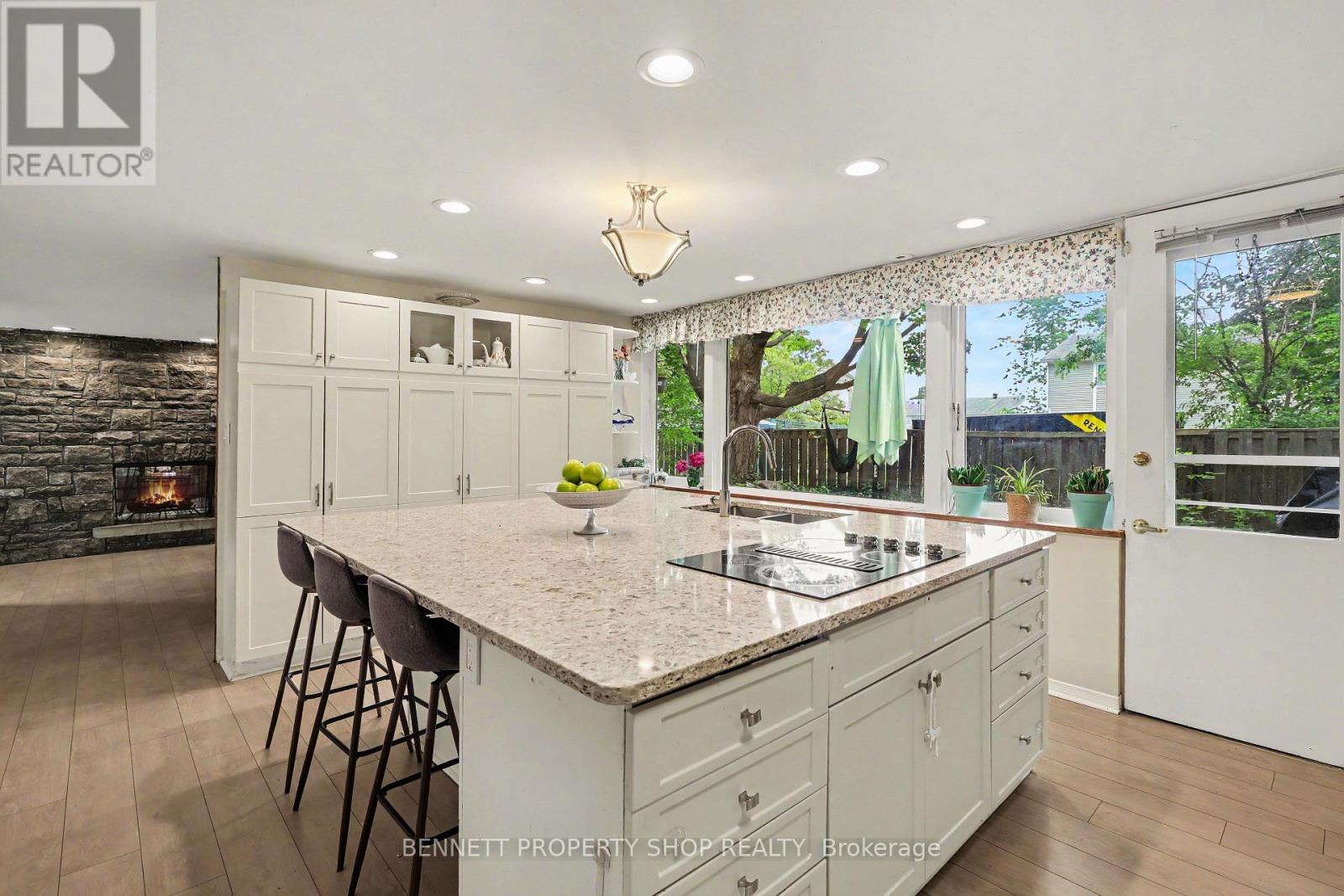 1770 Montreal Road, Ottawa, Ontario K1J 6N3 - Photo 4 - X13815590