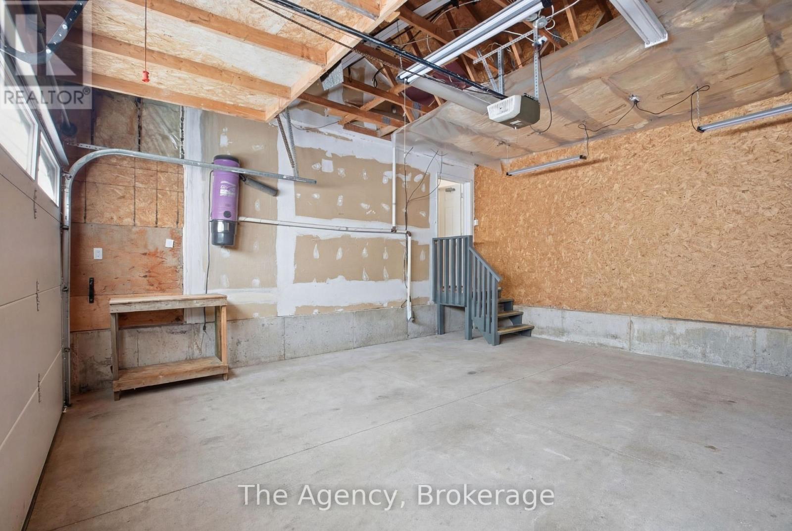 110 Leeson Street S, East Luther Grand Valley, Ontario  L0N 1G0 - Photo 21 - X13815500