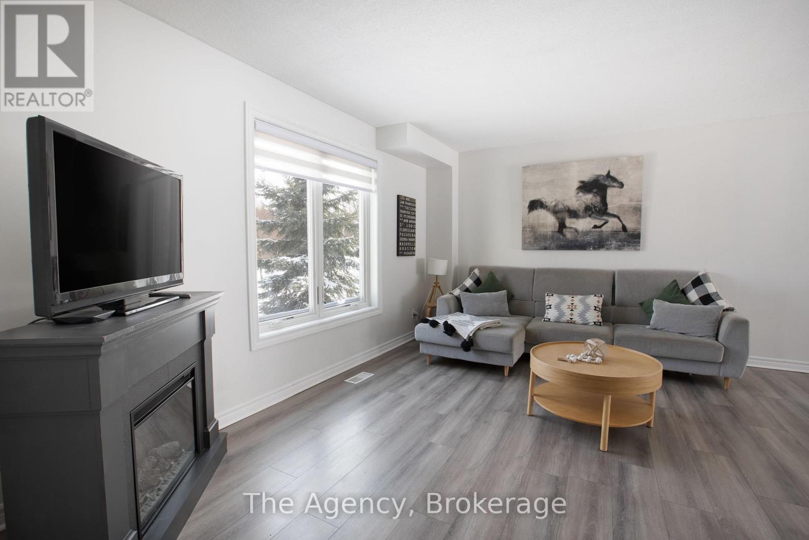 110 Leeson Street S, East Luther Grand Valley, Ontario  L0N 1G0 - Photo 5 - X13815500