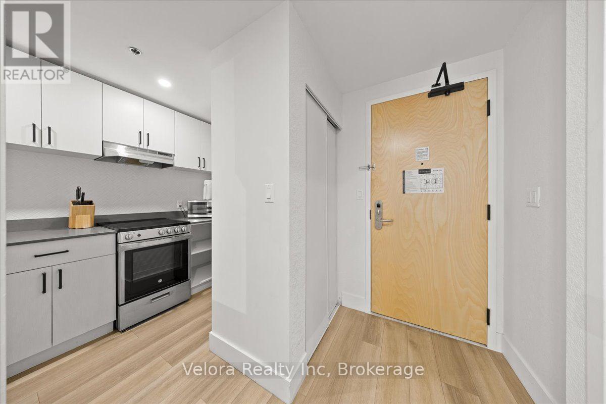 715 - 161 Laurier Avenue W, Ottawa, Ontario  K1P 5J2 - Photo 5 - X13815626