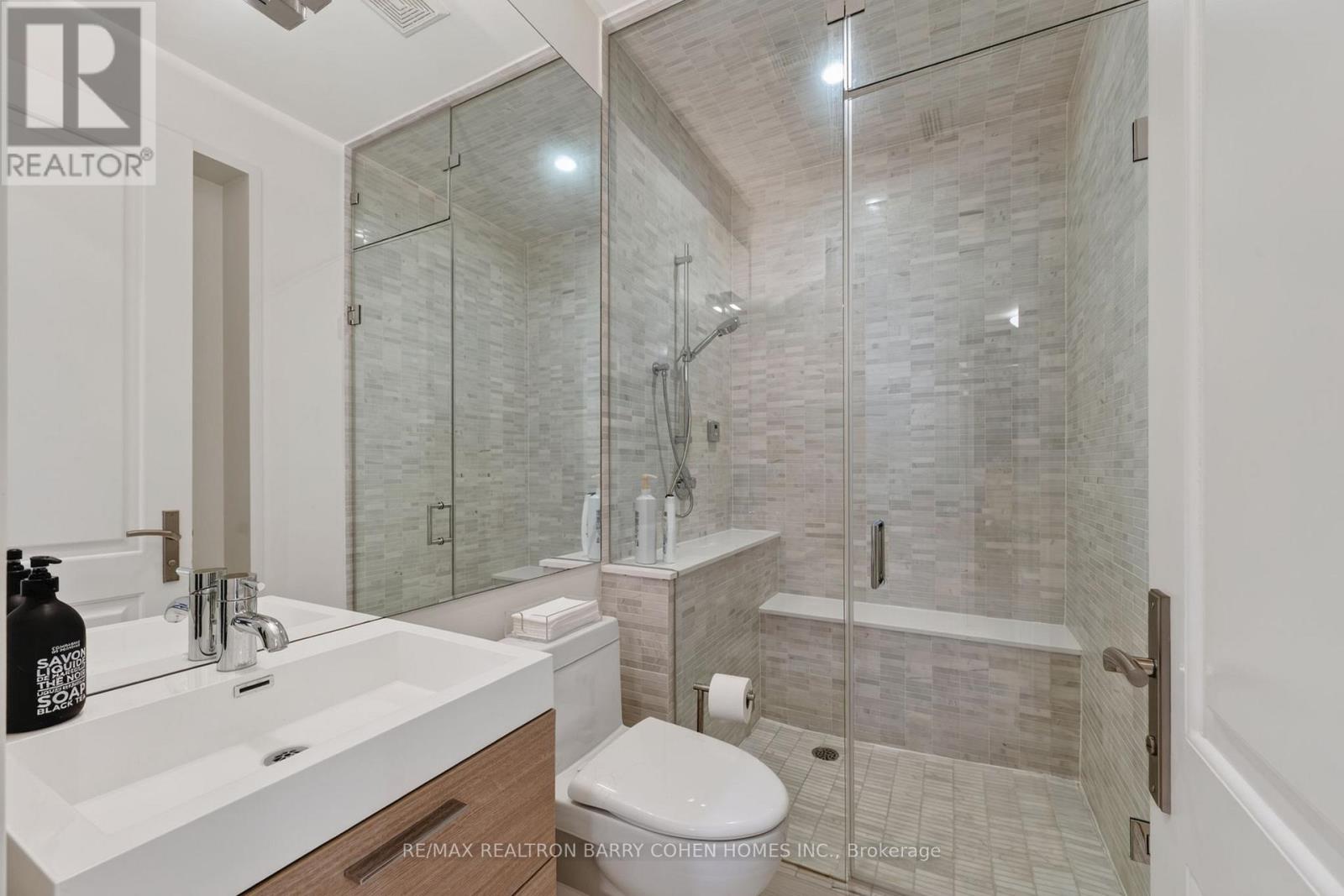 20b Woodlawn Avenue W, Toronto, Ontario  M4V 1G7 - Photo 14 - C13815454