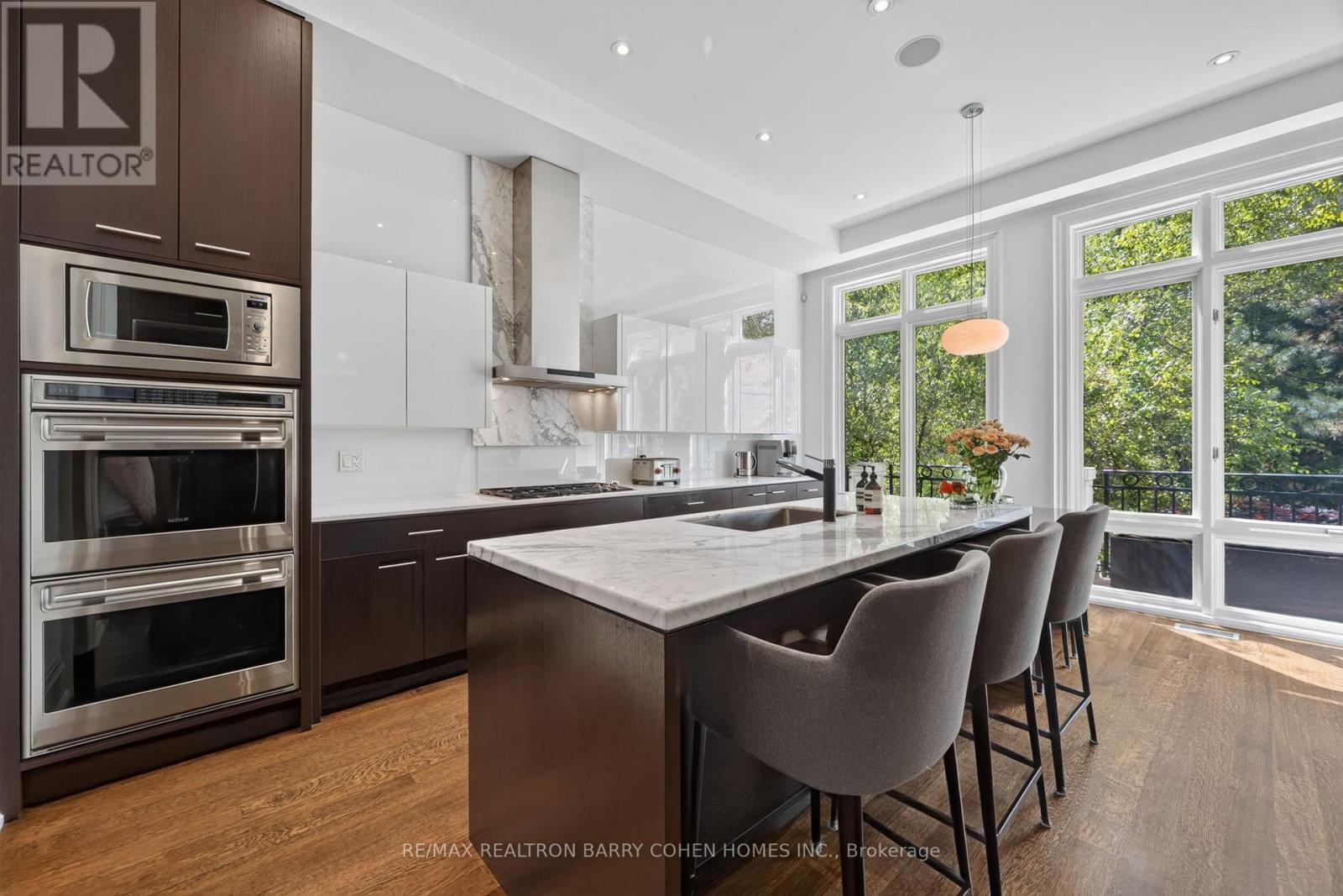 20b Woodlawn Avenue W, Toronto, Ontario  M4V 1G7 - Photo 4 - C13815454