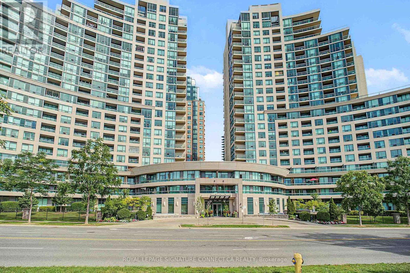 2010 - 509 BEECROFT ROAD, Toronto, Ontario