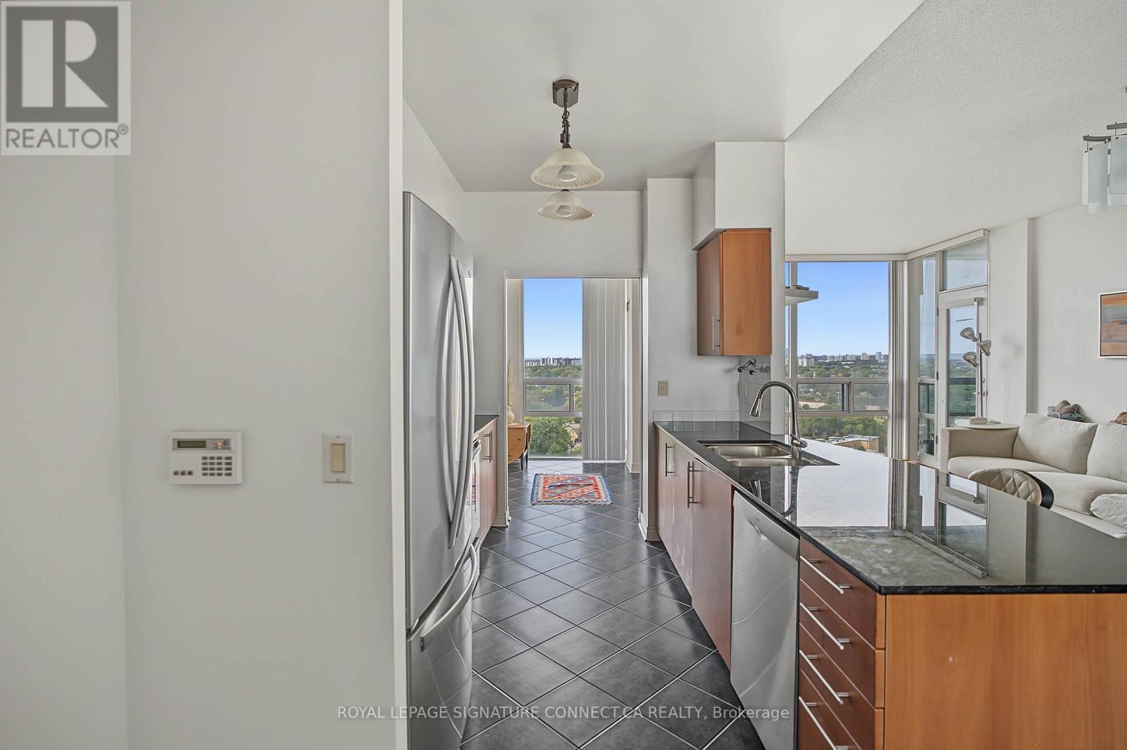 2010 - 509 Beecroft Road, Toronto, Ontario  M2N 0A3 - Photo 10 - C13815482