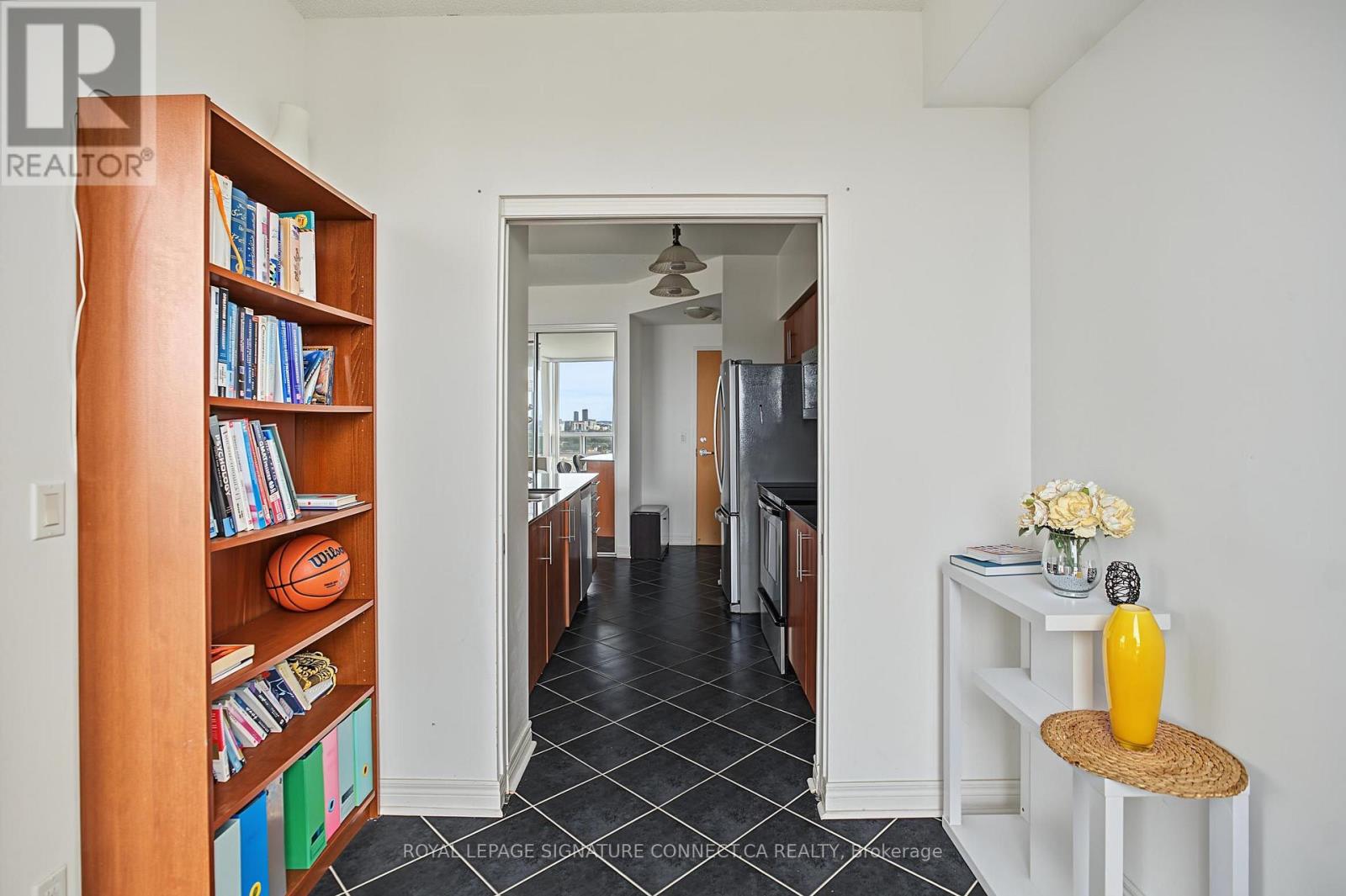 2010 - 509 Beecroft Road, Toronto, Ontario  M2N 0A3 - Photo 15 - C13815482