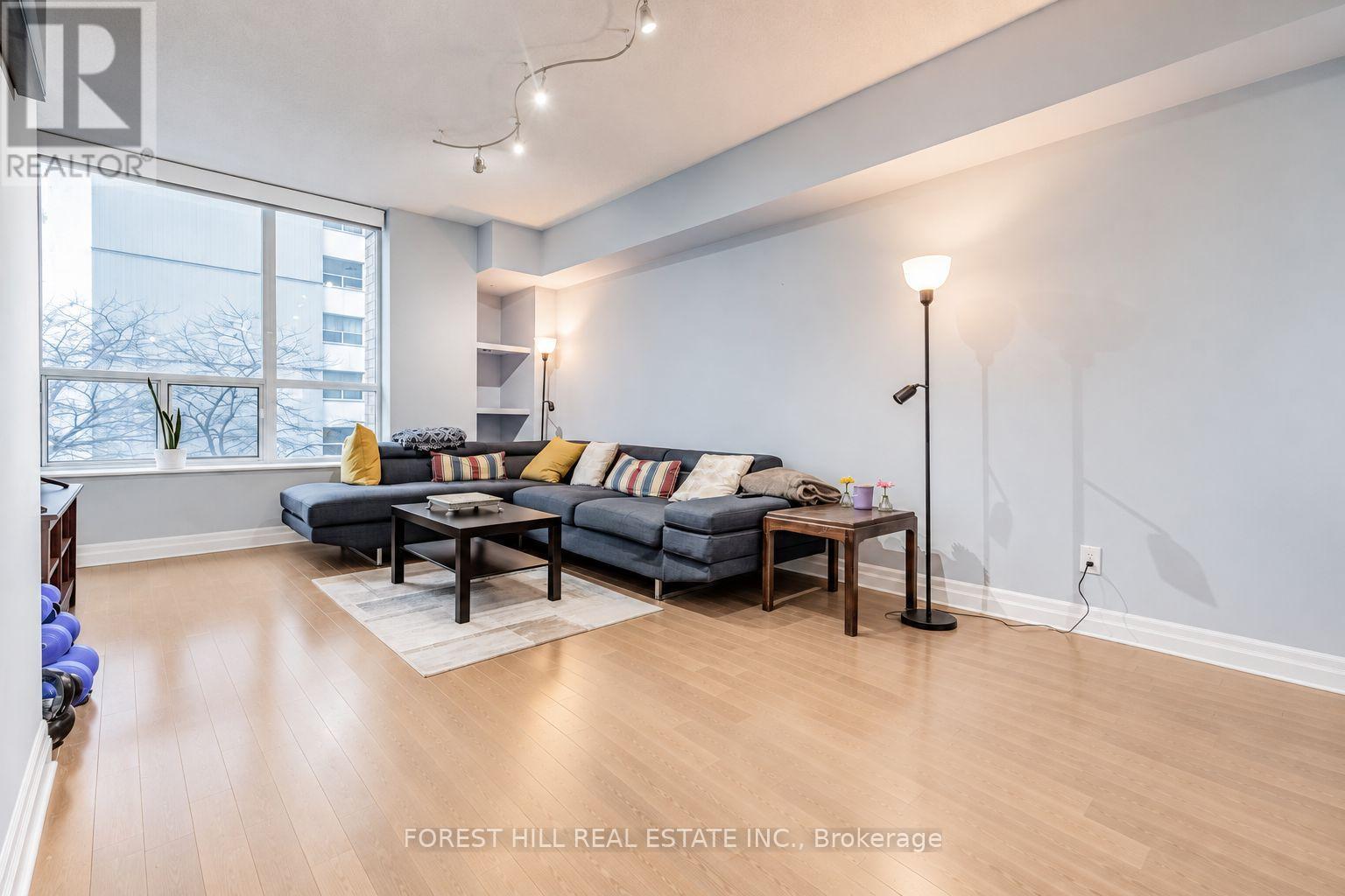 305 - 70 Alexander Street, Toronto, Ontario  M4Y 3B6 - Photo 2 - C13815522