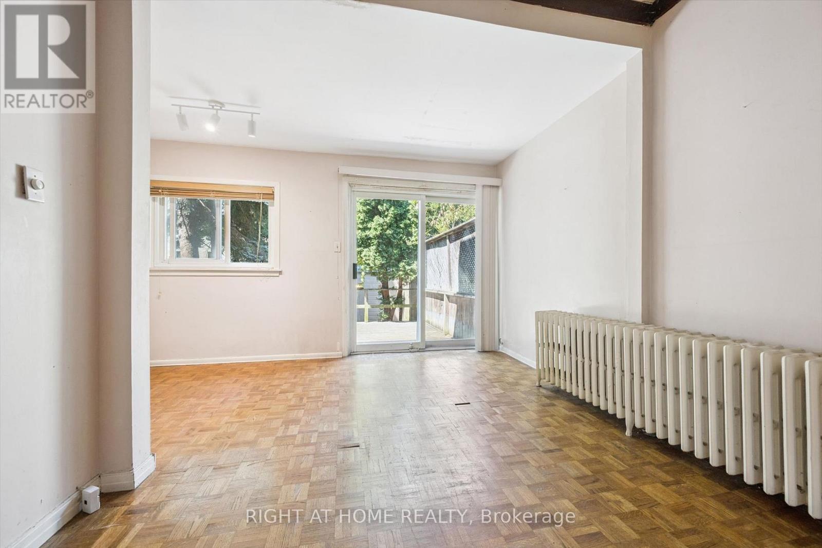 4 Jean Street, Toronto, Ontario  M4W 3A7 - Photo 10 - C13815542