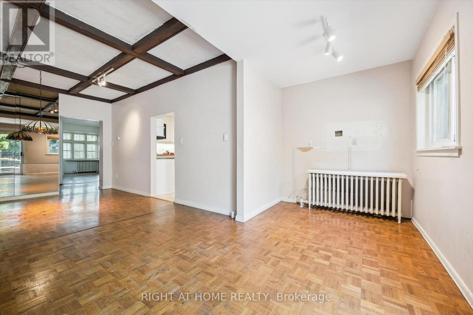 4 Jean Street, Toronto, Ontario  M4W 3A7 - Photo 11 - C13815542