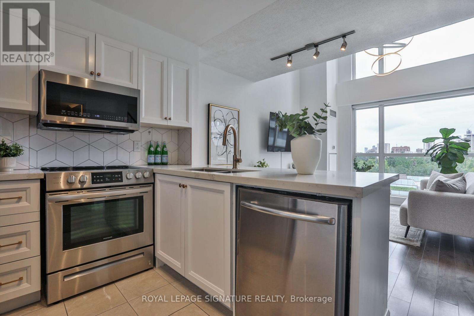 703 - 18 Merton Street, Toronto, Ontario  M4S 3G9 - Photo 15 - C13815556