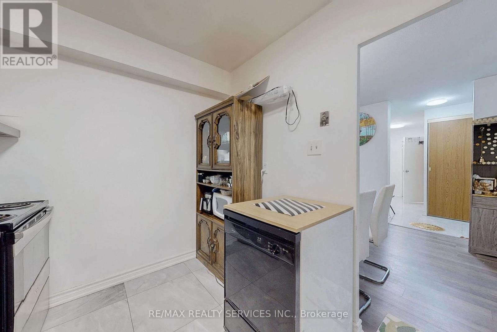 204 - 1360 York Mills Road, Toronto, Ontario  M3A 2A2 - Photo 15 - C13815608