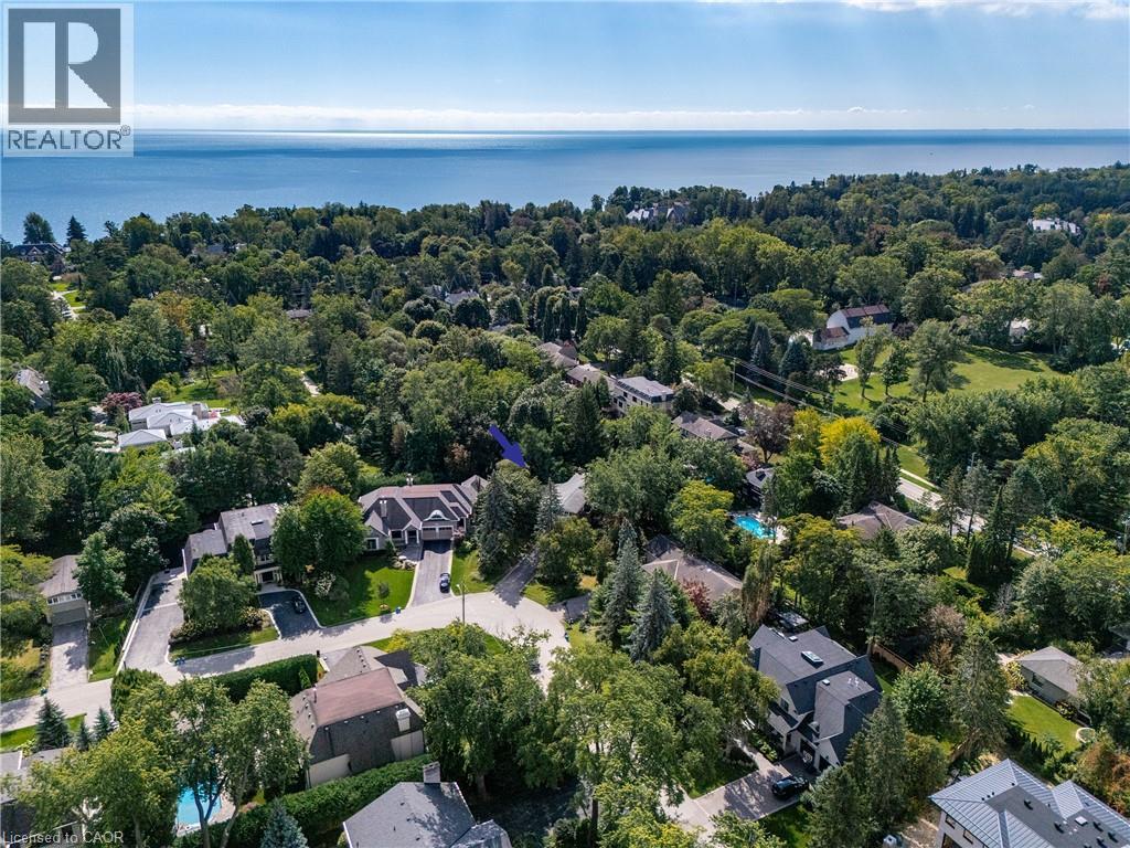 1242 Donlea Crescent, Oakville, Ontario  L6J 1V7 - Photo 1 - 40865228