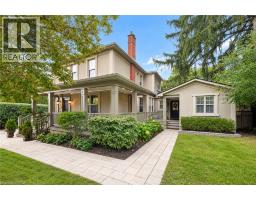 15 PANABAKER Street, cambridge, Ontario