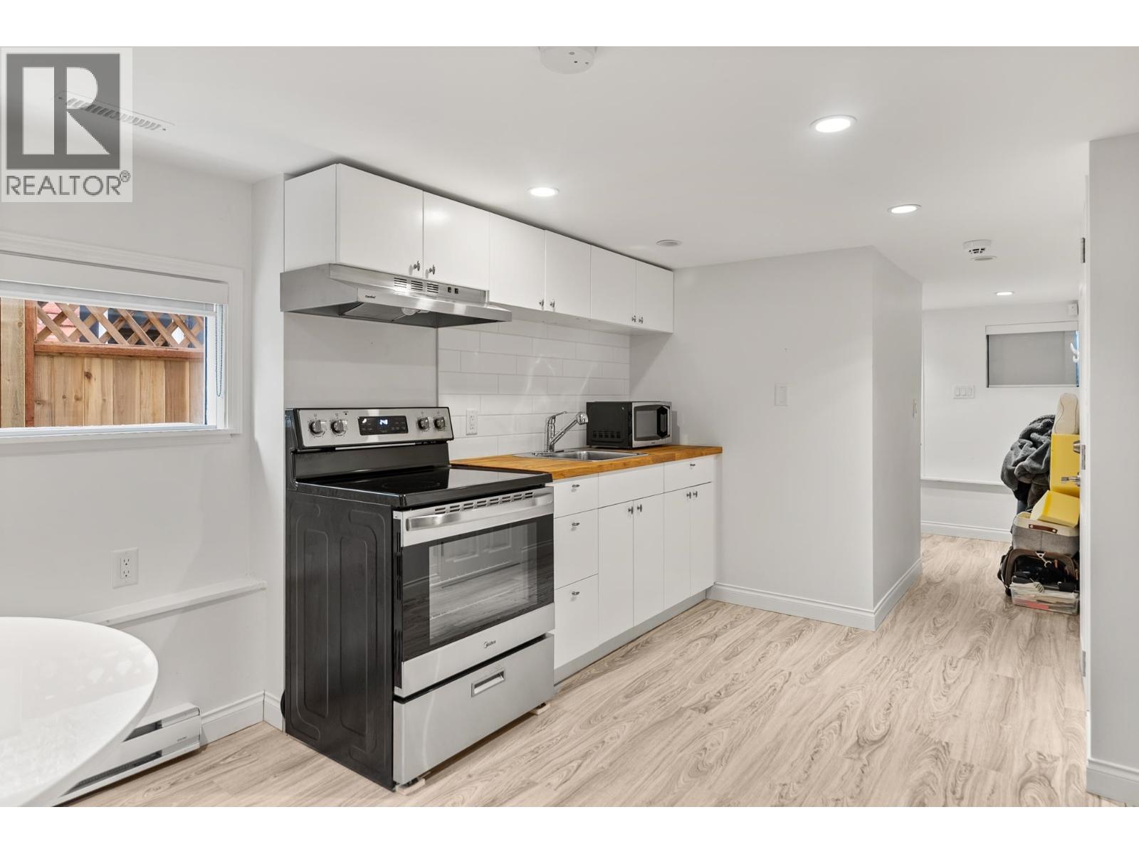 4468 W 14th Avenue, Vancouver, British Columbia  V6R 2Y3 - Photo 31 - R3163941