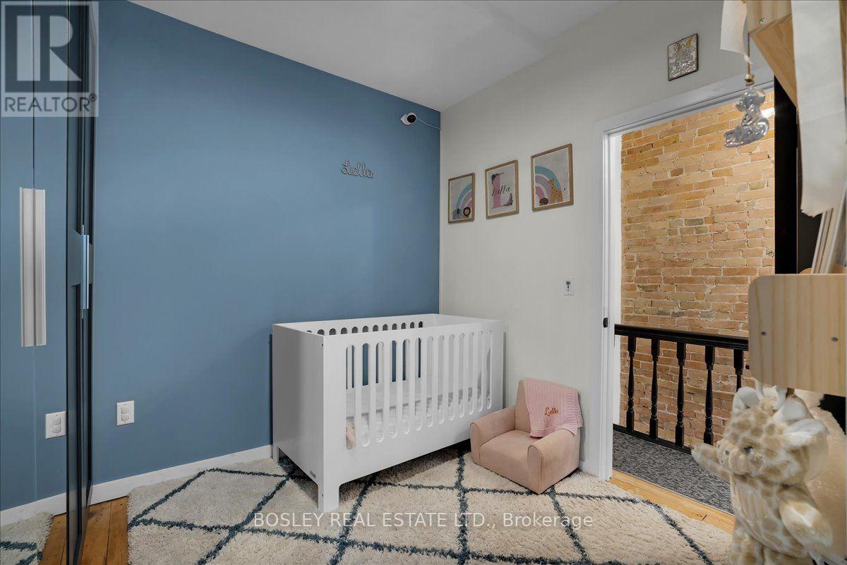 372 Logan Avenue, Toronto, Ontario  M4M 2N8 - Photo 20 - E13815514