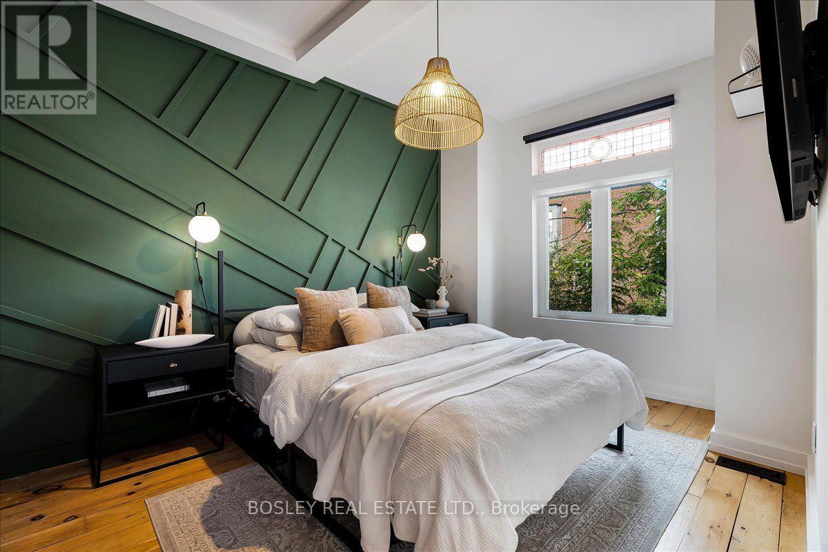 372 Logan Avenue, Toronto, Ontario  M4M 2N8 - Photo 21 - E13815514
